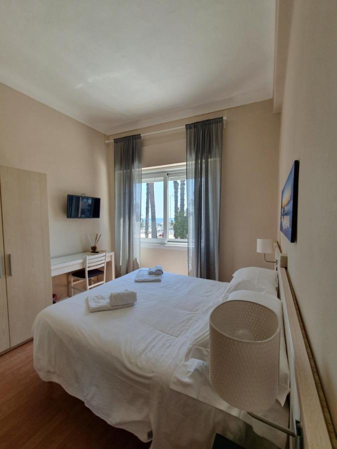 Hotel Vela Bianca H & R