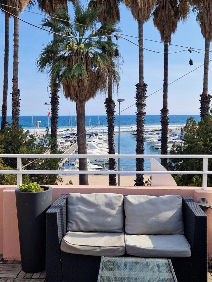 Vela Bianca H & R Hotel