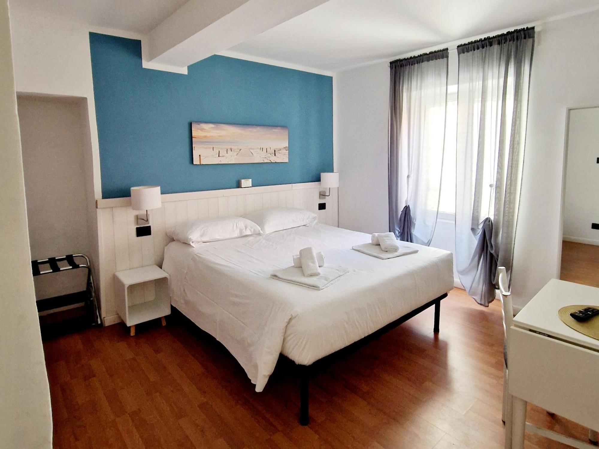Vela Bianca H & R Hotel